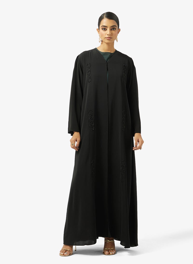 هيا كلوزيت عباية مفتوحة مزينة بياقة على شكل حرف - Image 4